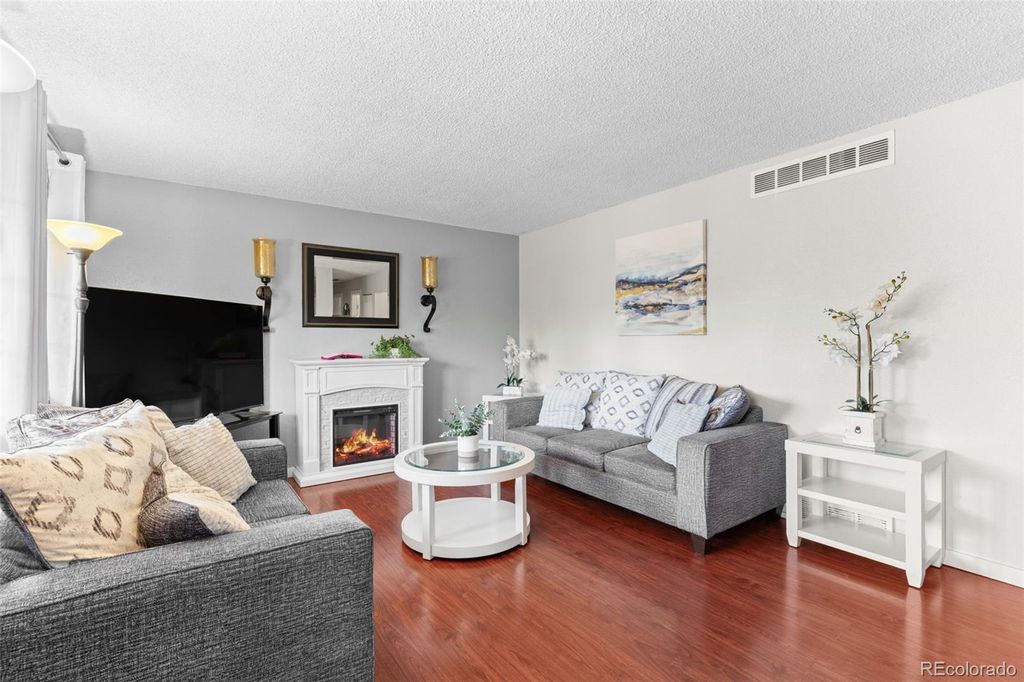 14900 E 55 th Avenue, Denver, CO 80239