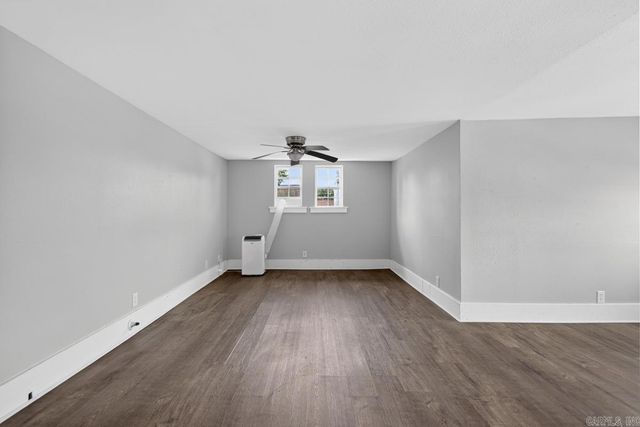 1923 S Izard, Little Rock, AR 72206