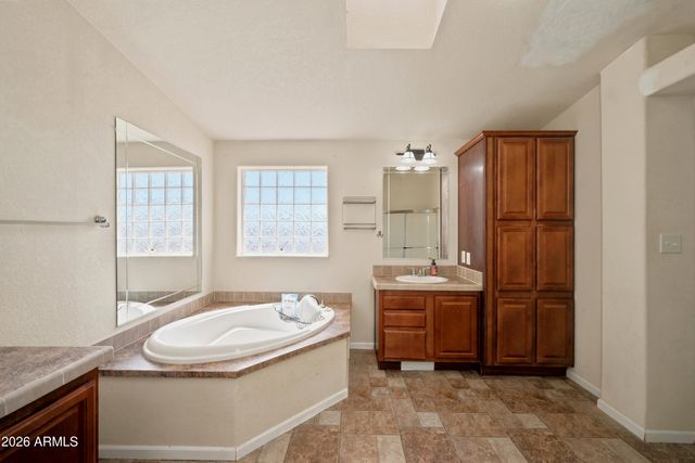 10720 W Landmark Lane, Casa Grande, AZ 85193
