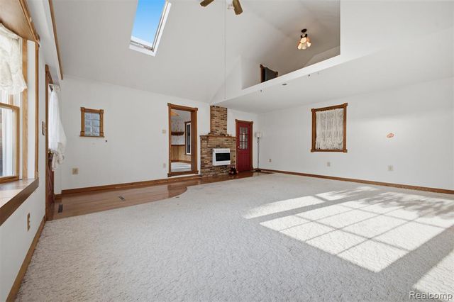 6466 N Lafayette Street, Dearborn Heights, MI 48127