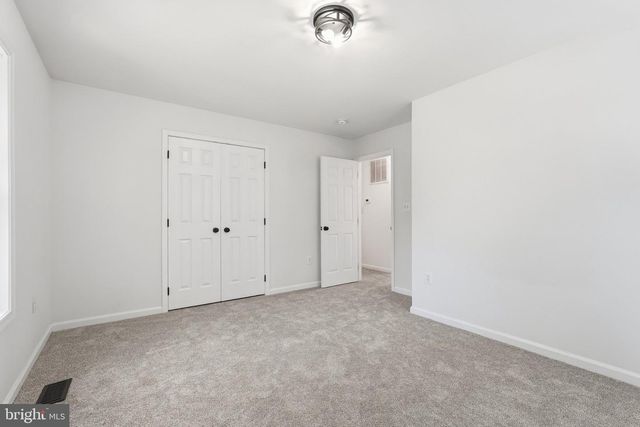 54 MEMORY LN, Linden, VA 22642