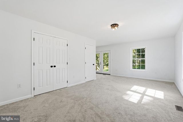 54 MEMORY LN, Linden, VA 22642