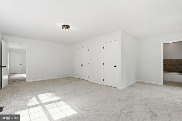 54 MEMORY LN, Linden, VA 22642
