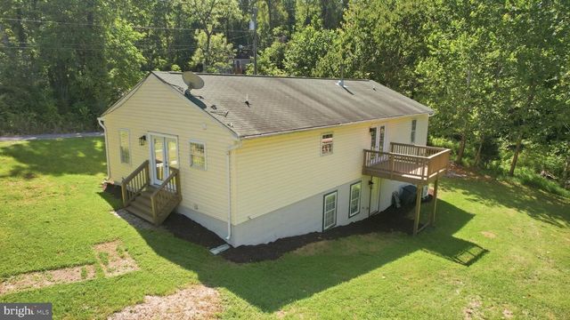 54 MEMORY LN, Linden, VA 22642