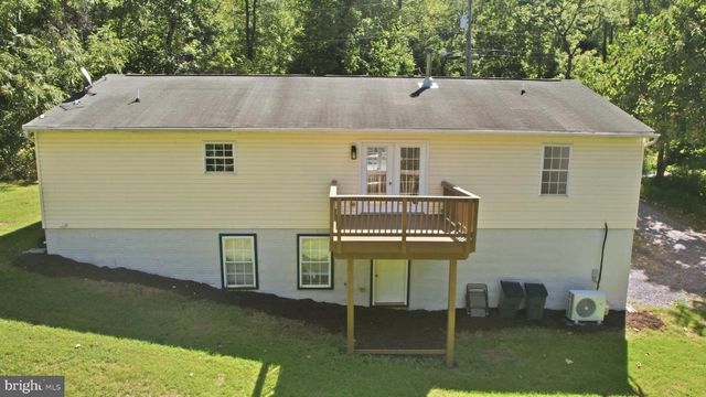 54 MEMORY LN, Linden, VA 22642