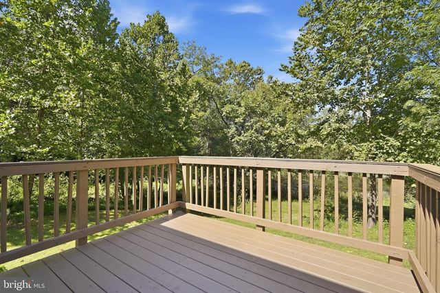 54 MEMORY LN, Linden, VA 22642