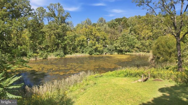 54 MEMORY LN, Linden, VA 22642