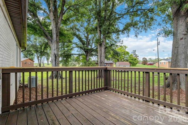 809 Hasty Road, Marshville, NC 28103