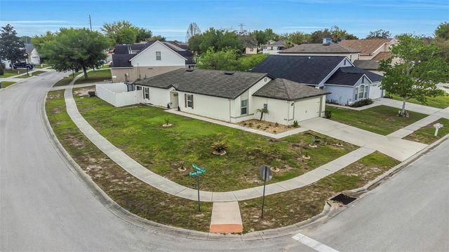 8635 PINETOP RIDGE LANE, Brooksville, FL 34613