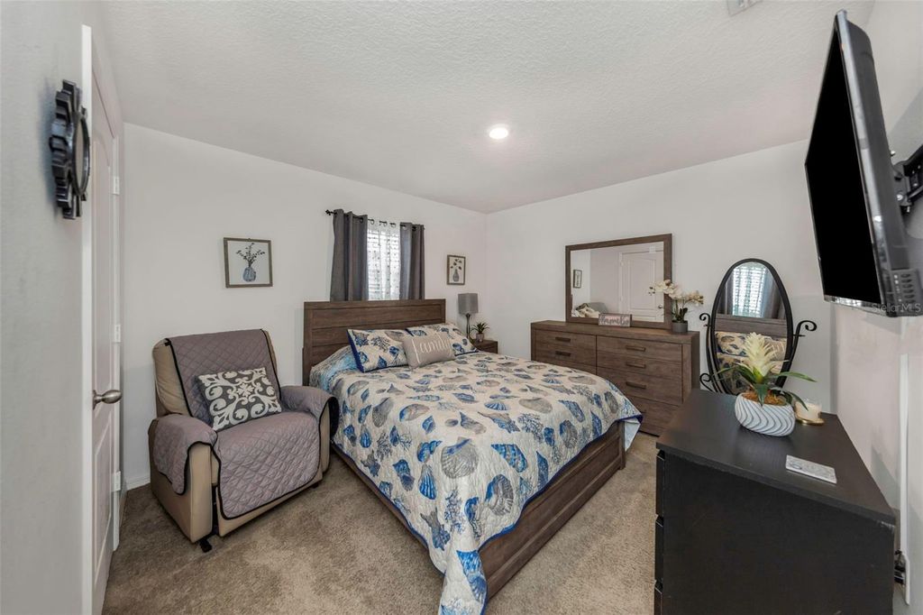 Image 31 of property listing at 8635 PINETOP RIDGE LANE, Brooksville, FL 34613