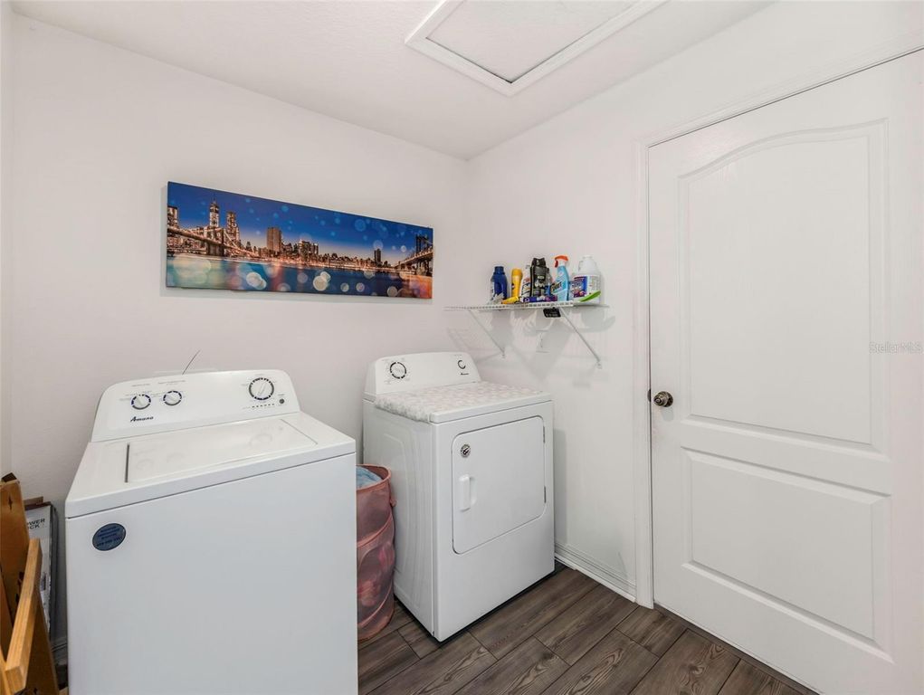 Image 41 of property listing at 8635 PINETOP RIDGE LANE, Brooksville, FL 34613