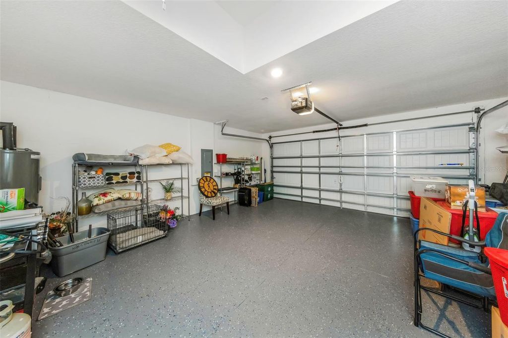 Image 52 of property listing at 8635 PINETOP RIDGE LANE, Brooksville, FL 34613