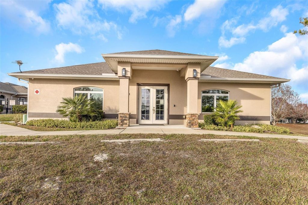 Image 86 of property listing at 8635 PINETOP RIDGE LANE, Brooksville, FL 34613