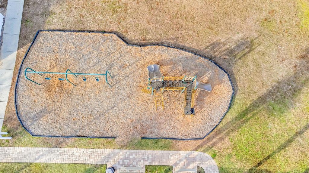 Image 98 of property listing at 8635 PINETOP RIDGE LANE, Brooksville, FL 34613