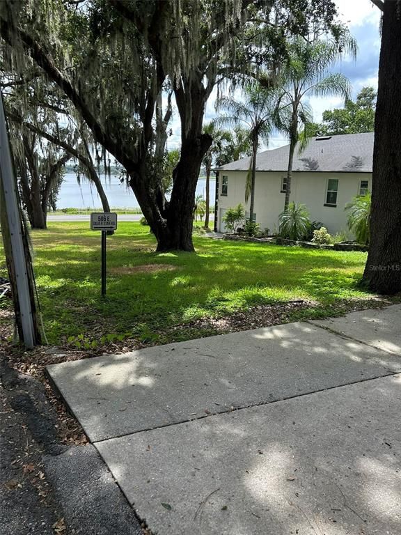Image 3 of property listing at 508 E SILVER STAR ROAD, Ocoee, FL 34761