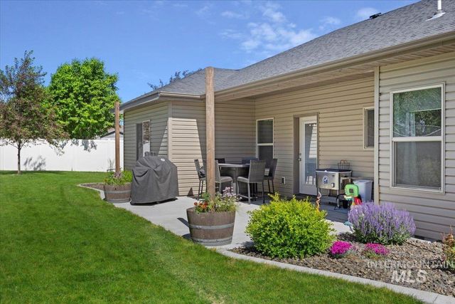 225 Slate Springs Ct, Kimberly, ID 83341