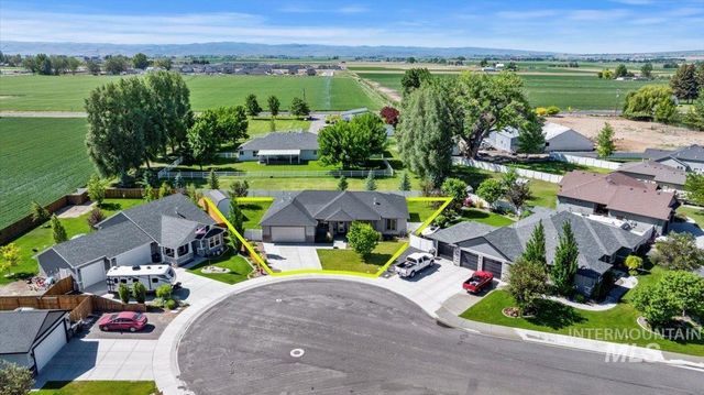 225 Slate Springs Ct, Kimberly, ID 83341