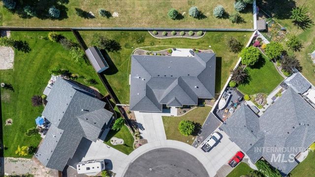 225 Slate Springs Ct, Kimberly, ID 83341