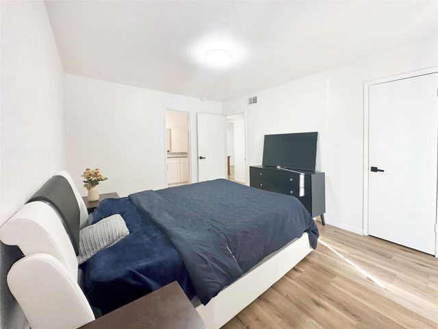 9350 Country Creek Drive 58, Houston, TX 77036