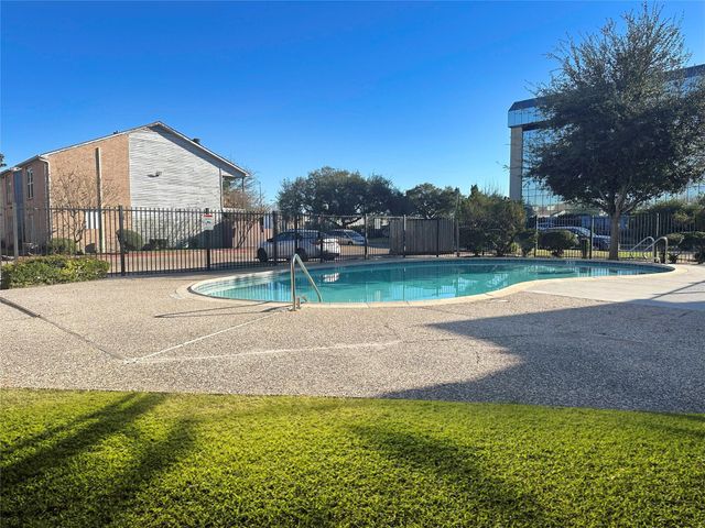 9350 Country Creek Drive 58, Houston, TX 77036