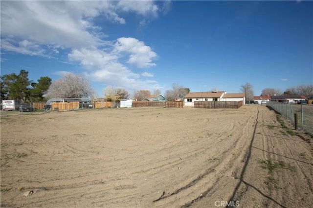 40629 178th East, Lake Los Angeles, CA 93535