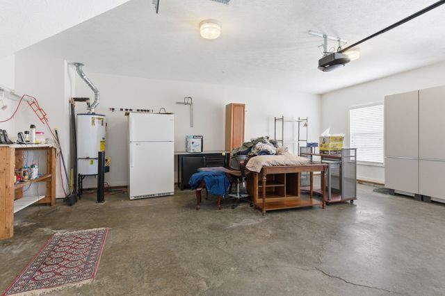 108 Strathmore Ct, Hendersonville, TN 37075