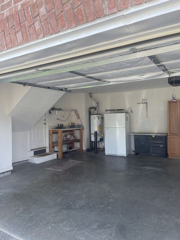 108 Strathmore Ct, Hendersonville, TN 37075