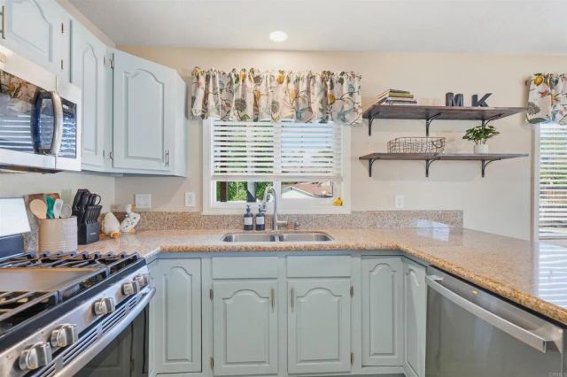 16706 Arena Dr., Ramona, CA 92065