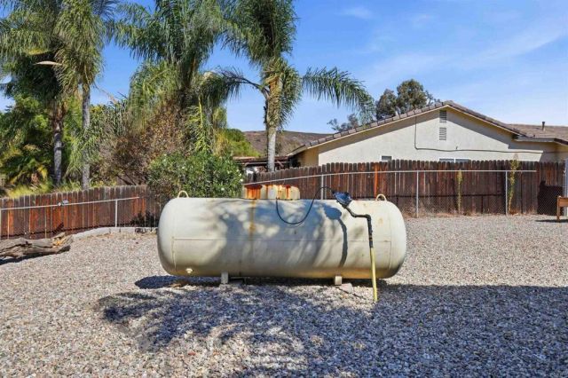 16706 Arena Dr., Ramona, CA 92065