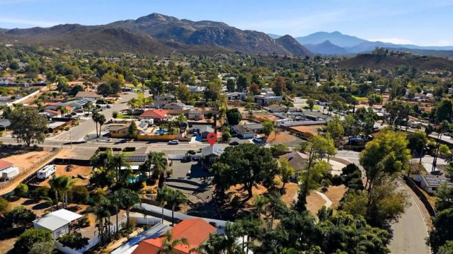 16706 Arena Dr., Ramona, CA 92065