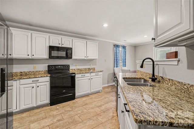 1729 Red Bird Circle, Concord, NC 28025