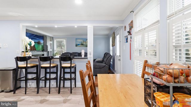 7418 TARFSIDE LN, Gaithersburg, MD 20879