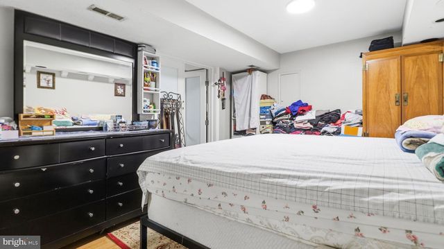 7418 TARFSIDE LN, Gaithersburg, MD 20879