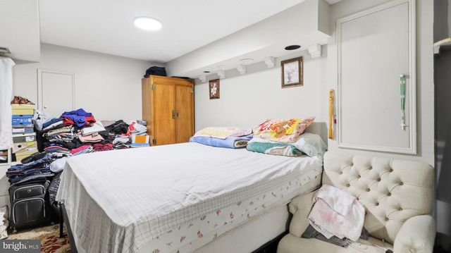 7418 TARFSIDE LN, Gaithersburg, MD 20879