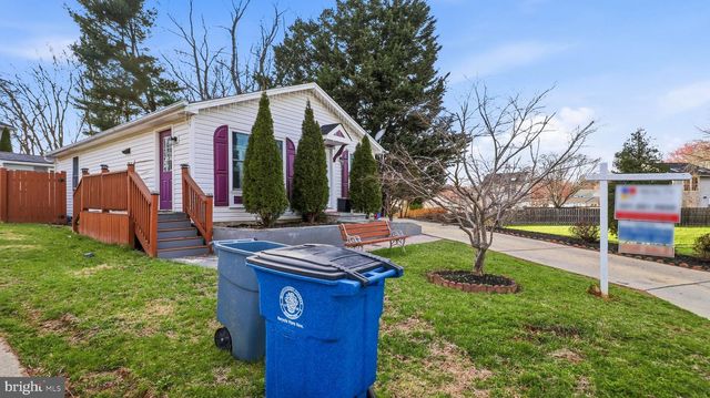 7418 TARFSIDE LN, Gaithersburg, MD 20879