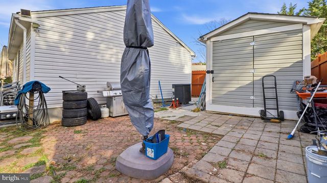 7418 TARFSIDE LN, Gaithersburg, MD 20879