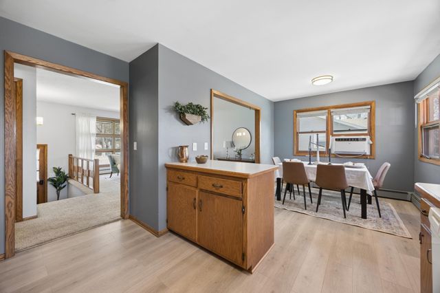 511 8th Street NW, Elk River, MN 55330