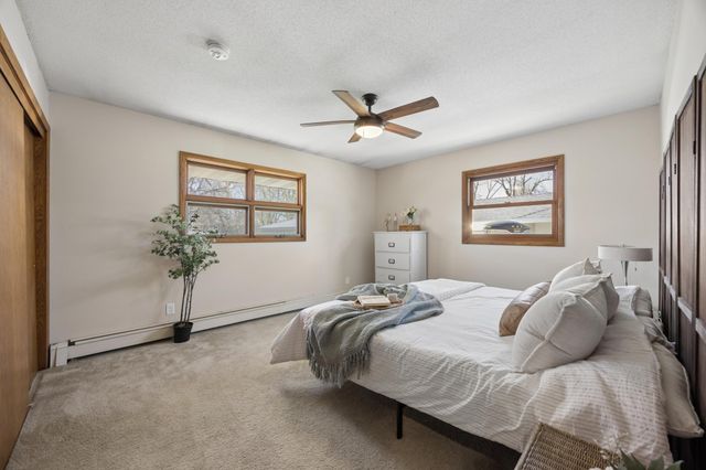 511 8th Street NW, Elk River, MN 55330