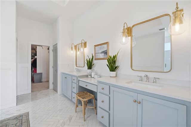 12209 W 157th Terrace, Overland Park, KS 66221