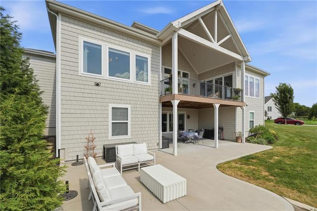 12209 W 157th Terrace, Overland Park, KS 66221