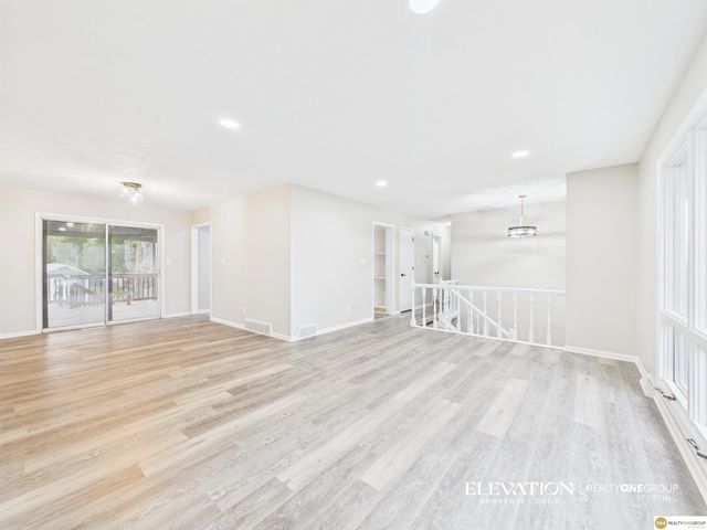 3715 Gayle Avenue, Bellevue, NE 68123