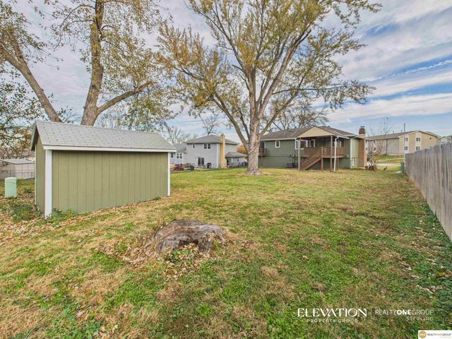 3715 Gayle Avenue, Bellevue, NE 68123