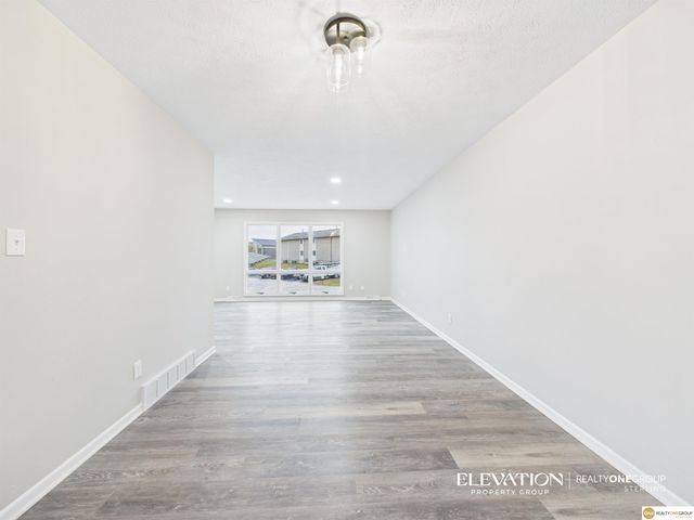 3715 Gayle Avenue, Bellevue, NE 68123