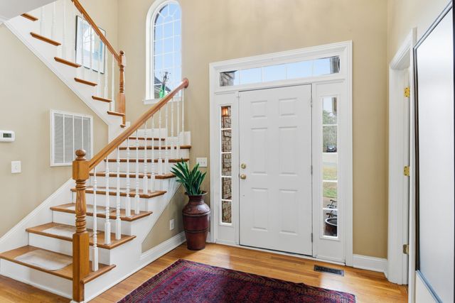 2002 Brenthaven Dr, Mount Juliet, TN 37122