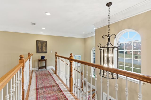 2002 Brenthaven Dr, Mount Juliet, TN 37122