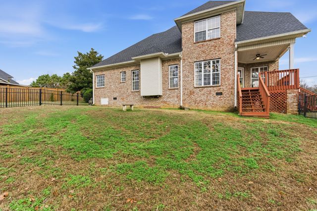 2002 Brenthaven Dr, Mount Juliet, TN 37122