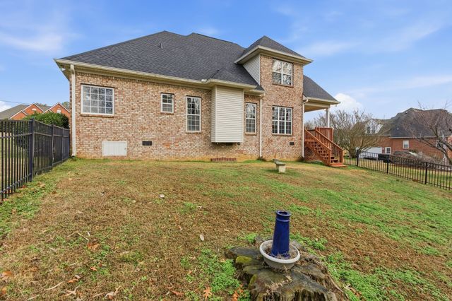 2002 Brenthaven Dr, Mount Juliet, TN 37122