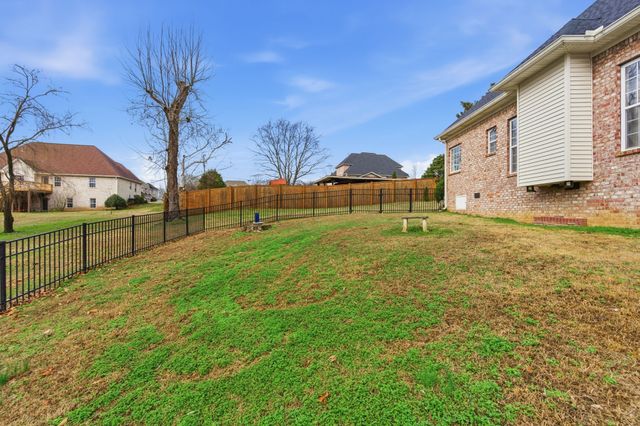 2002 Brenthaven Dr, Mount Juliet, TN 37122