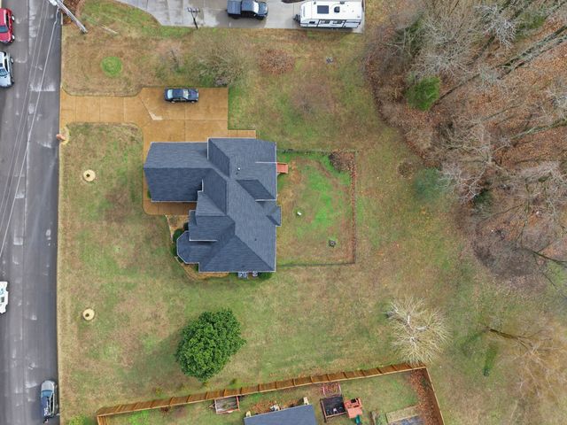 2002 Brenthaven Dr, Mount Juliet, TN 37122