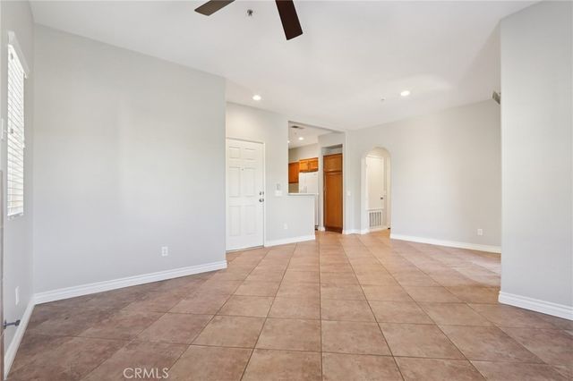 26348 Arboretum Way 504, Murrieta, CA 92563